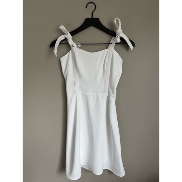 ARITZIA SUNDAY BEST Tie-Shoulder Mini Dress in White - Picture 1 of 1